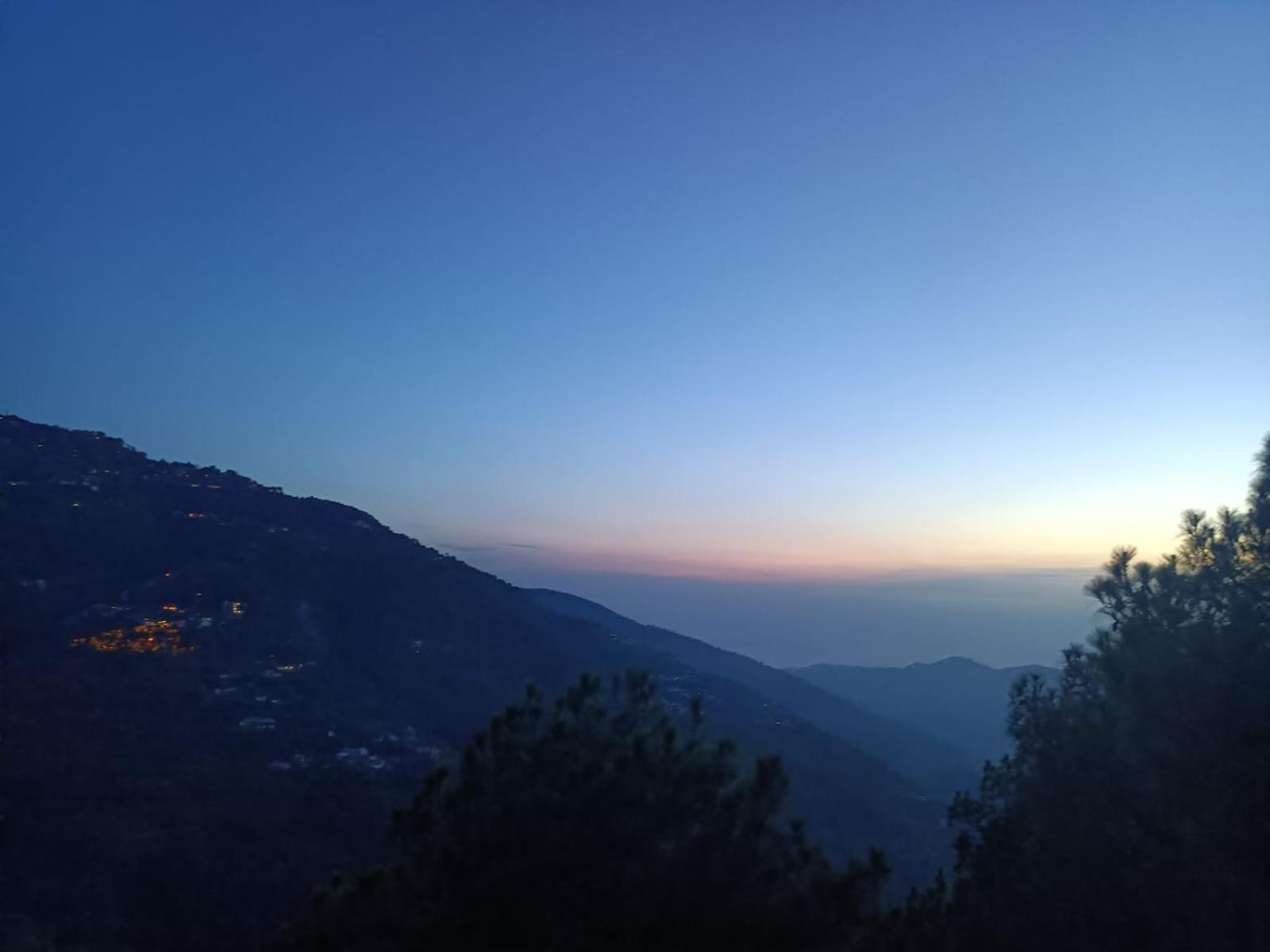 The Summer House Kasauli I Party & Music I Sky Bonfire I Managed By Exotic Stays Exterior foto